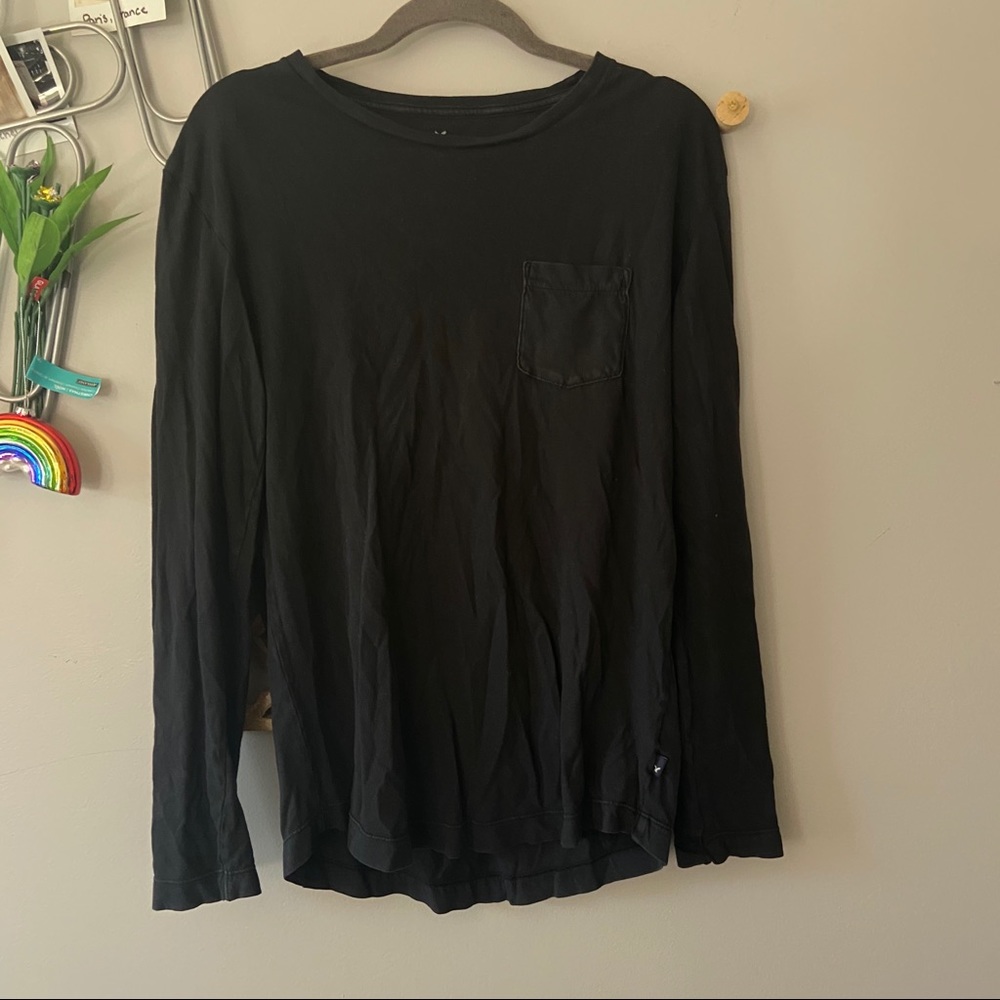 American Eagle Seriously Soft Long Sleeve T-shirt